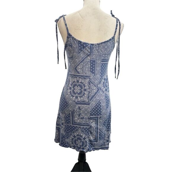 Reckless hearts blue bandanna dress size small - Picture 10 of 14